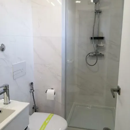 Botica 4* Espinho (Aveiro)